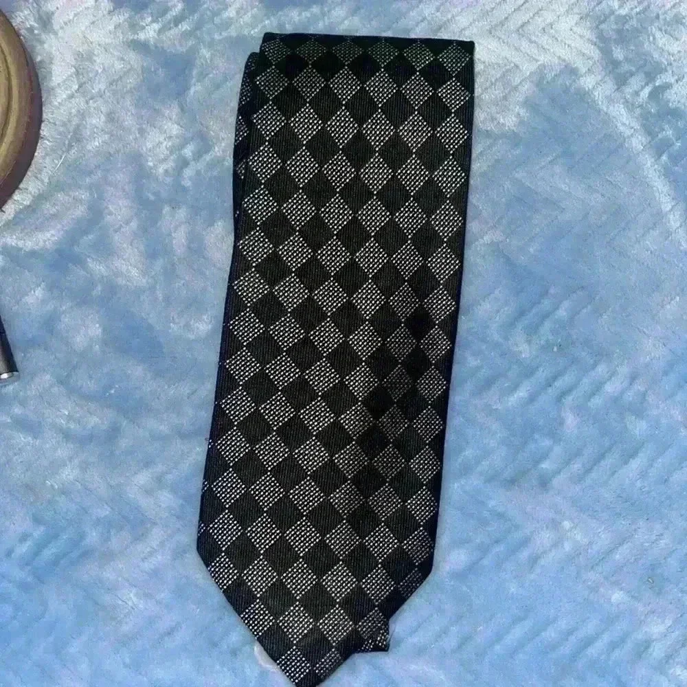 Joseph A. Bank Signature Collection Tie